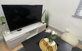 2 Bedroom Apartment In Erith